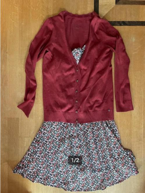 kleed jurk met bijpassende gilet maat 38 à 40, Kleding | Dames, Jurken, Zo goed als nieuw, Maat 38/40 (M), Rood, Boven de knie