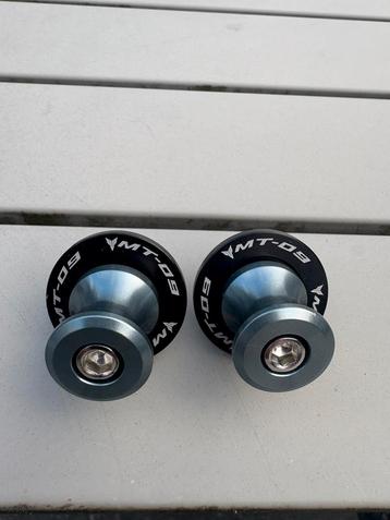 Bobbins Yamaha 6mm beschikbaar voor biedingen