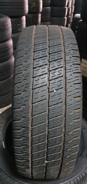 215/65R16C uniroyal avec montage et equilibrag inclus 