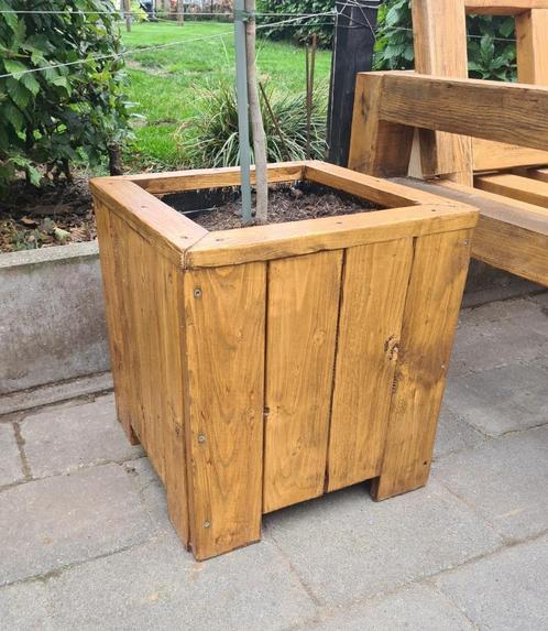 Plantenbak: De Cube Strak, stevig en natuurlijk, Tuin en Terras, Bloembakken en Plantenbakken, Nieuw, Hout, Tuin, 30 tot 60 cm