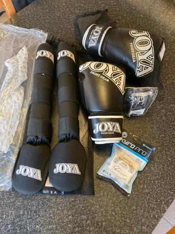 Boksartikelen complete set splinternieuw! beschikbaar voor biedingen