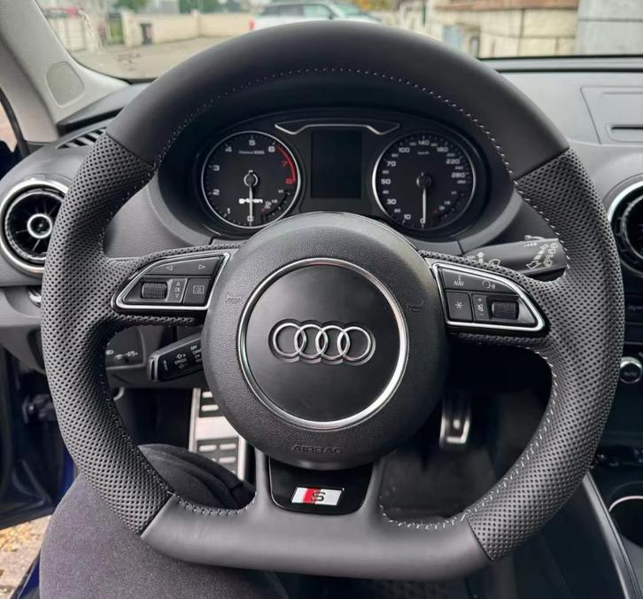 Audi stuur compleet S RS line vlak, Auto-onderdelen, Besturing, Audi, Nieuw, Ophalen of Verzenden