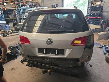 Achterklep van een Volkswagen Passat (LA7W) beschikbaar voor biedingen