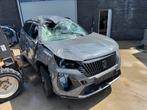 Peugeot 2008 allure puretech 100, Auto diversen, Ongevalwagen, Ophalen, Handgeschakeld, Zilver of Grijs, Benzine