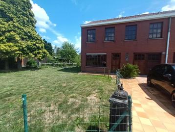 Maison 3 façades avec jardin et garage, Immo, 50769 kWh/an, Mouscron, 200 à 500 m², 3 pièces