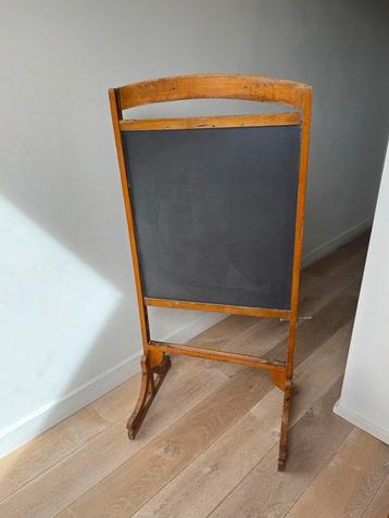 Krijtbord antiek  beschikbaar voor biedingen