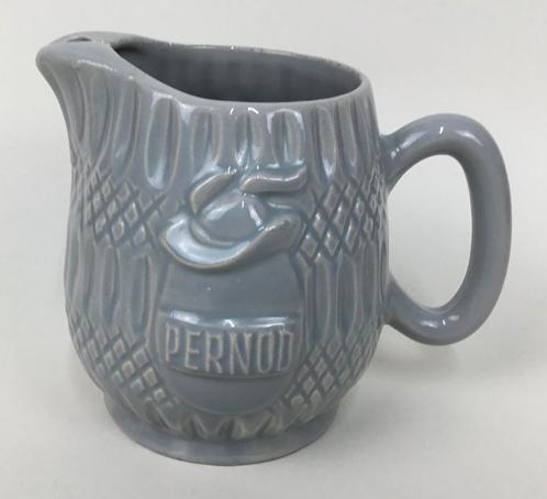 Pernod France keramieken kruikje 1950’s Coceram, Verzamelen, Merken en Reclamevoorwerpen, Zo goed als nieuw, Gebruiksvoorwerp