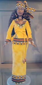 Barbie FOTW Kwanzaa AA, Ophalen of Verzenden, Zo goed als nieuw