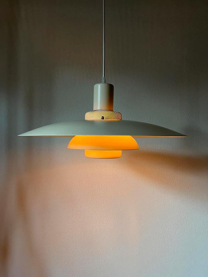 Deense design schalenlamp Lyskaer Belysning, Huis en Inrichting, Lampen | Hanglampen, Gebruikt, Minder dan 50 cm, Kunststof, Metaal