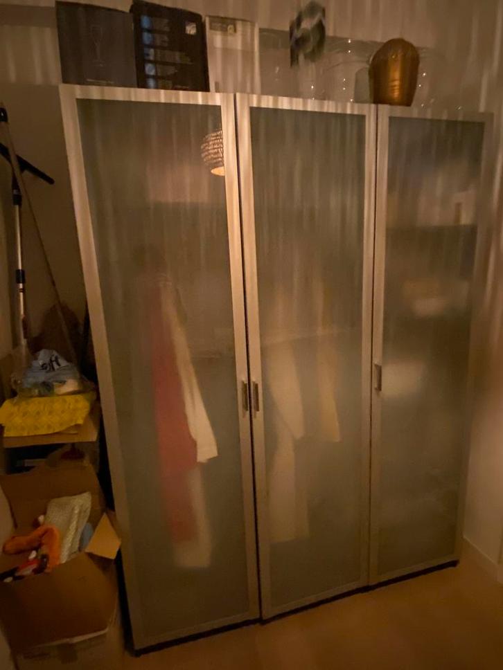 Ikea kast, Huis en Inrichting, Kasten | Kleerkasten, Gebruikt, 200 cm of meer, 150 tot 200 cm, 50 tot 75 cm, Met lade(s), Met deur(en)