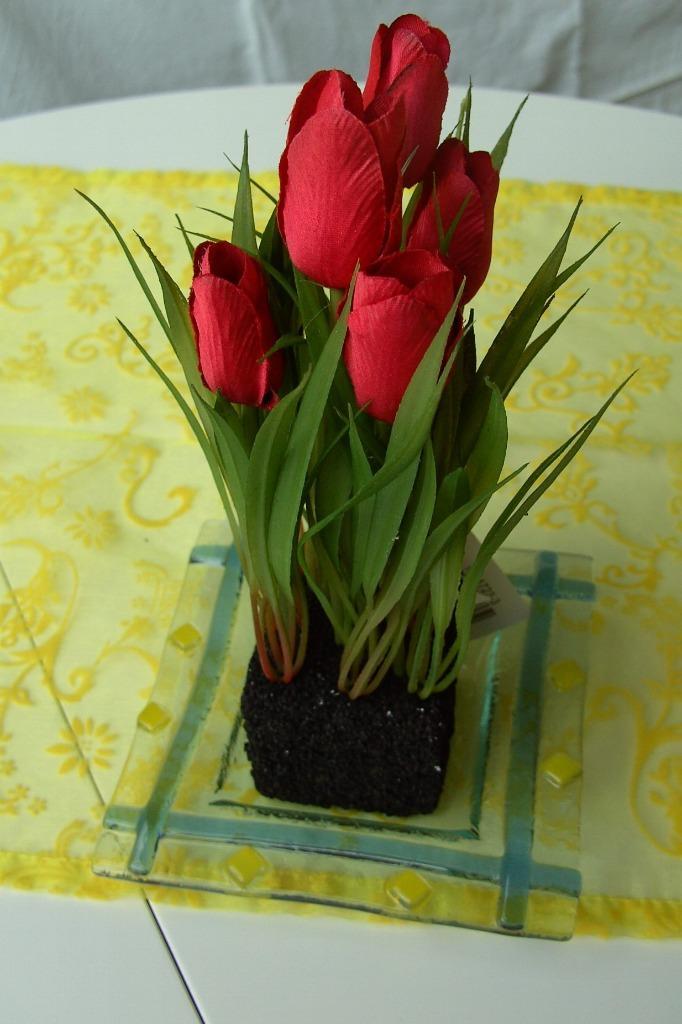 TULPEN ROOD MET AARDE NIEUW, Huis en Inrichting, Woonaccessoires | Kunstplanten en Kunstbloemen, Nieuw, Ophalen of Verzenden