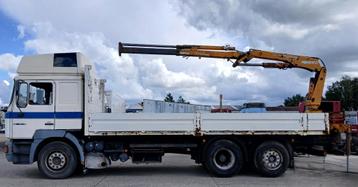 MAN 26314 met open laadbak + kraan, Auto's, Vrachtwagens, Euro 2, Zwart, MAN, Wit