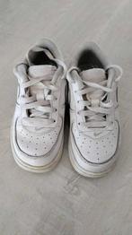 baskets blanches Nike, taille 26, Enfants & Bébés, NIKE, Garçon ou Fille, Enlèvement ou Envoi, Utilisé