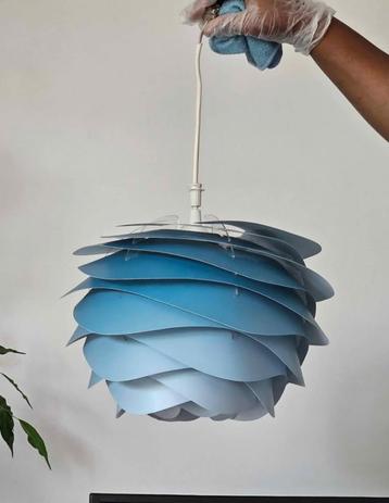 Luminaire suspension beschikbaar voor biedingen