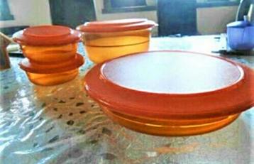 Tupperware: mooie set, kaneelkleur beschikbaar voor biedingen