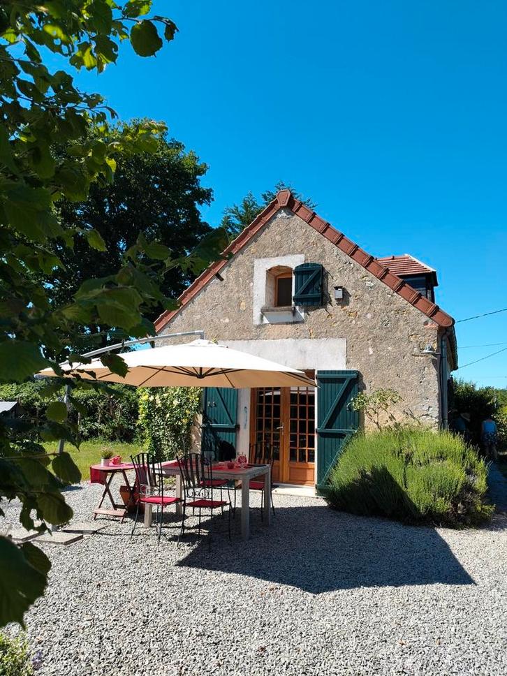 Mooi natuurstenen maison de campagne  in de Cher, Frankrijk, Immo, Buitenland, Frankrijk, Woonhuis, Landelijk