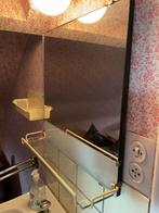 Vintage badkamerspiegel met glazen legger., Huis en Inrichting, Badkamer | Badkamermeubels, Ophalen, Gebruikt