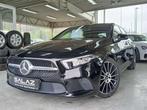 Mercedes-Benz A 200 JANTES 18 /CUIR-TISSU/ LED / NAVI /, Autos, Mercedes-Benz, 5 places, Berline, Noir, 160 ch