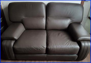 Nieuw buffelleer  beschikbaar voor biedingen