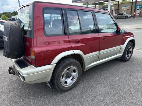 Suzuki vitara 2.0 diesel 4x4 inschrijven 05/02/1997, Auto's, Suzuki, Bedrijf, Vitara, 4x4, ABS, Elektrische ramen, Radio, Trekhaak