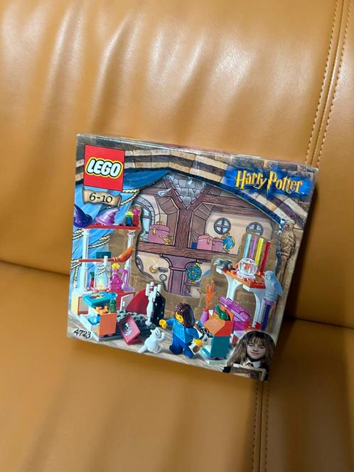 Lego 4723 Diagon Alley, in sealed box, Kinderen en Baby's, Speelgoed | Duplo en Lego, Zo goed als nieuw, Ophalen of Verzenden
