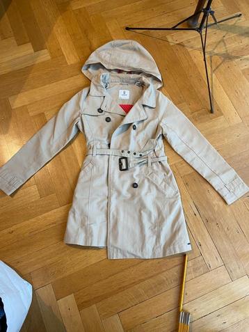 Long imperméable beige 10 ans Okaïdi beschikbaar voor biedingen