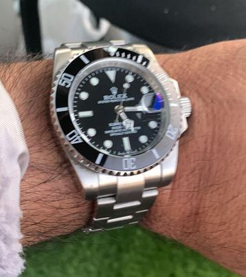 automatisch horloge voor heren beschikbaar voor biedingen