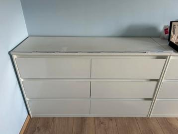 Armoires IKEA. 6 tiroirs. Diepte 45 cm,  hoogte 45 cm 140 cm