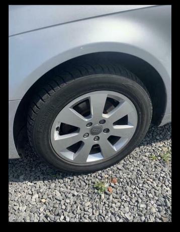 Audi A3 velgen en banden beschikbaar voor biedingen