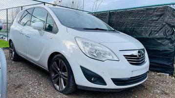 Opel Meriva 1.7d beschikbaar voor biedingen