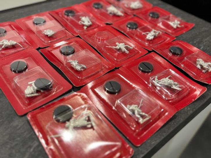 mancaveopruiming – Grote LOTR SBG collectie – sealed metaal!, Hobby & Loisirs créatifs, Wargaming, Neuf, Le Seigneur des Anneaux