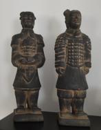 2 statues guerriers chinois 41 cm, Comme neuf, Autres types, Enlèvement ou Envoi