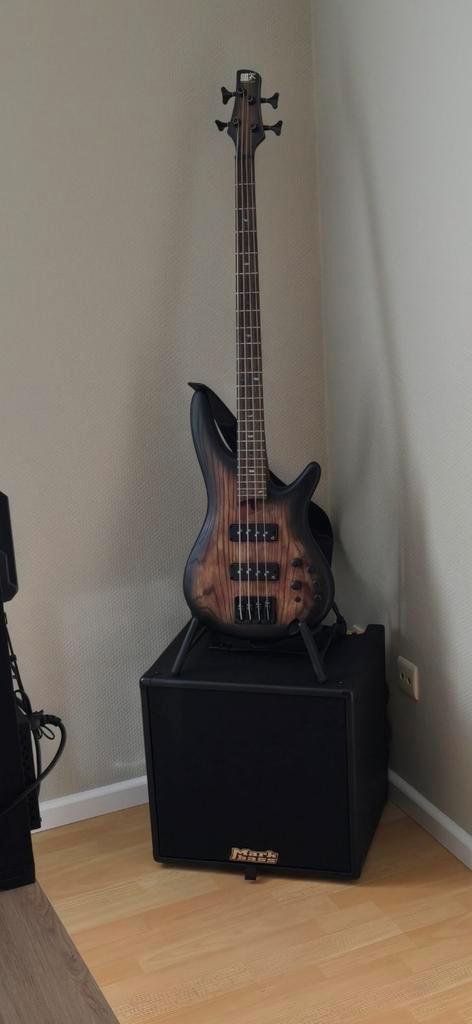 Ibanez SR600E Bass Gitaar + Mark Bass CMB 150 Blackline Amp, Muziek en Instrumenten, Snaarinstrumenten | Gitaren | Bas, Zo goed als nieuw