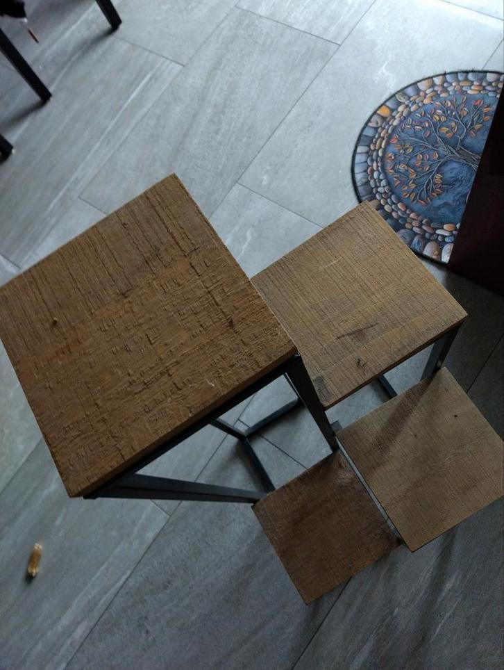 Étagère d'appoint, Huis en Inrichting, Tafels | Bijzettafels, Hout, Ophalen