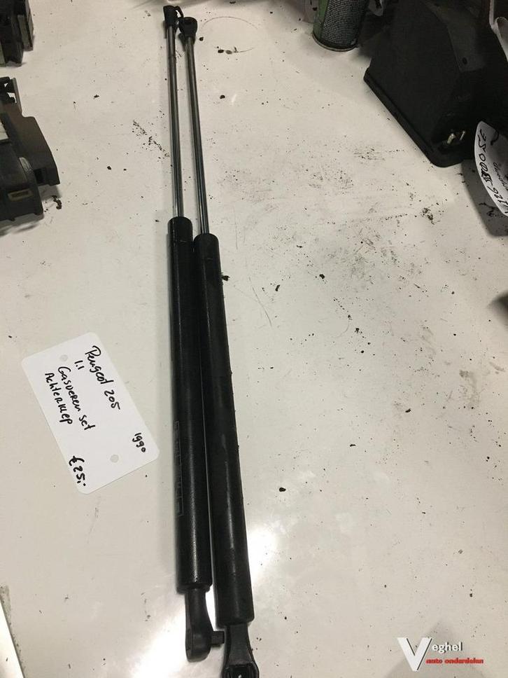 Peugeot 205 1.1 b 1990 Gasveren set achterklep, Auto-onderdelen, Carrosserie, Gebruikt, Ophalen of Verzenden