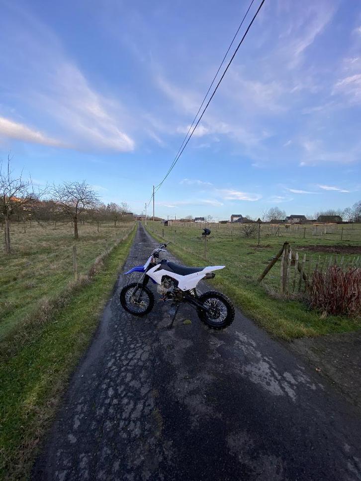 lots de dirk bike, Fietsen en Brommers, Brommers | Crossbrommers, Gebruikt, Overige merken, Ophalen