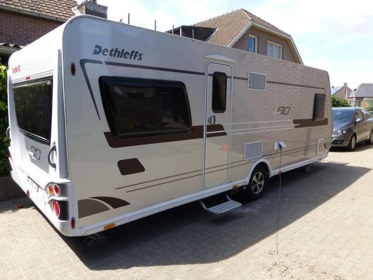 Caravan Dethleffs eighty 2 - 2012 - Veel opties!, Caravans en Kamperen, Caravans, Particulier, tot en met 4, 1500 - 2000 kg, Rondzit
