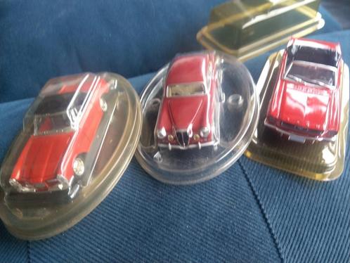 miniatuur SOLIDO 3x Auto Old red Cars 1/43 / BIEDEN 25 euro, Hobby en Vrije tijd, Modelauto's | 1:43, Zo goed als nieuw, Auto