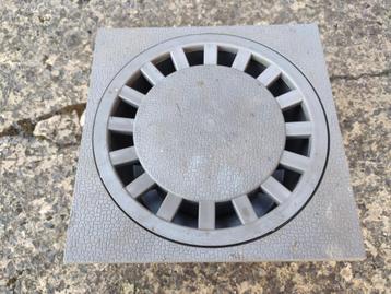 STERFPUT PVC 20X20 SORTIE Vertical 75MM, Neuf, Enlèvement ou Envoi, PVC, Évacuation