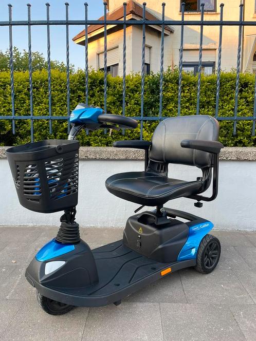 Scootmobiel Invacare Colibri verwijderbaar nieuwstaat, Diversen, Rolstoelen, Zo goed als nieuw, Elektrische rolstoel, Inklapbaar