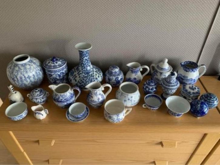 Collection de 119 pièces d'anciens récipients et assiettes, Antiek en Kunst, Antiek | Keramiek en Aardewerk, Ophalen