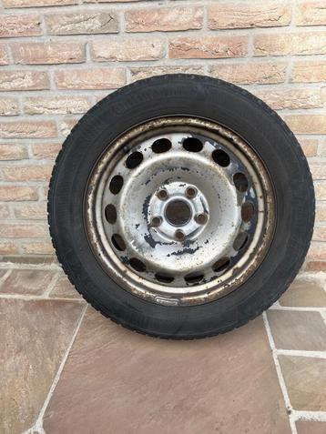 Winterbanden Continental op velg beschikbaar voor biedingen