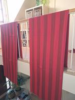 3 gordijnen, Ophalen