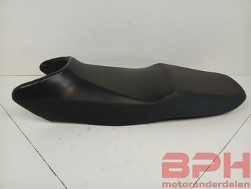 Zadel Suzuki GS500e 2001 t/m 2007 achter lamp GS500 GS 500 beschikbaar voor biedingen