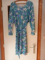 Bloemenjurk in grote maten. 54. Met riem, Kleding | Dames, Ophalen of Verzenden