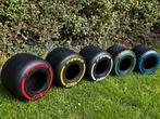 F1 banden Pirelli 5 colors/compounds, Verzamelen, Automerken, Motoren en Formule 1, Ophalen of Verzenden, Zo goed als nieuw