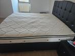 Bed met matrass 180×200 moet weg  vandaag, Ophalen, Zo goed als nieuw