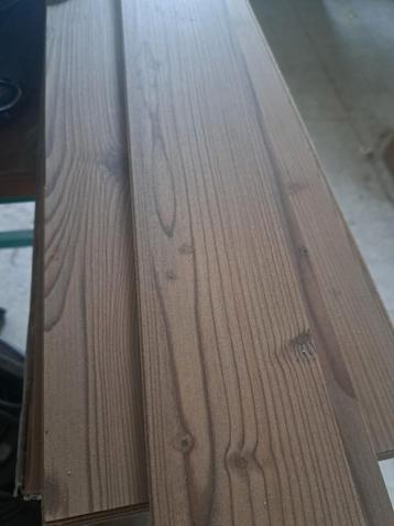 Laminaat beschikbaar voor biedingen