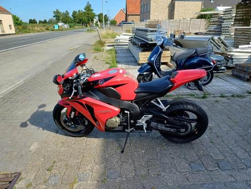 Honda	CBR1000RR Fireblade	1ste eigenaar, Motos, Motos | Honda, Entreprise, plus de 35 kW, Enlèvement ou Envoi