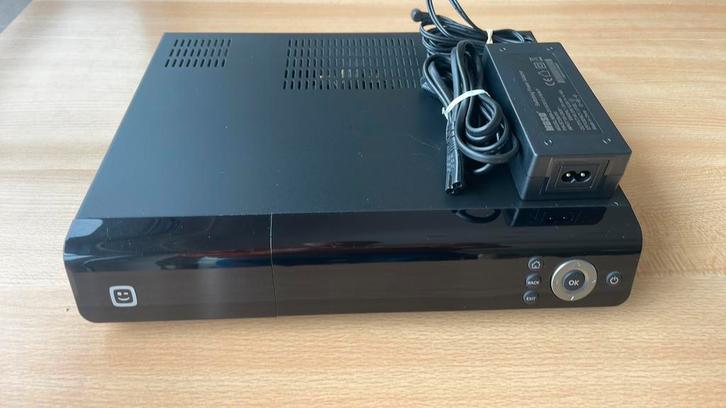 Telenet digicorder DC-AD2200  en DB- AD210, Audio, Tv en Foto, Blu-ray-spelers, Zo goed als nieuw, Ophalen of Verzenden